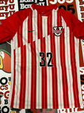 Red and white jersey #32