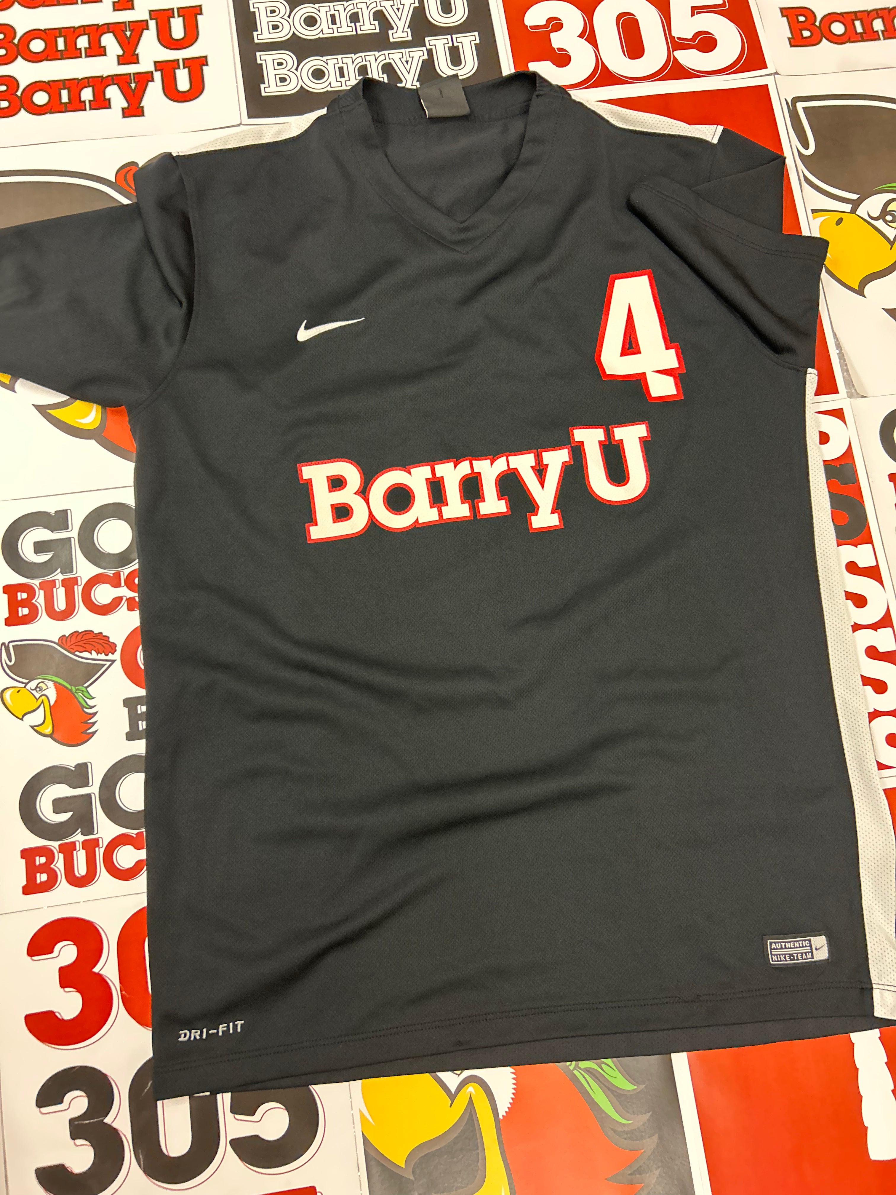 Retro 2016 - Black jersey #4