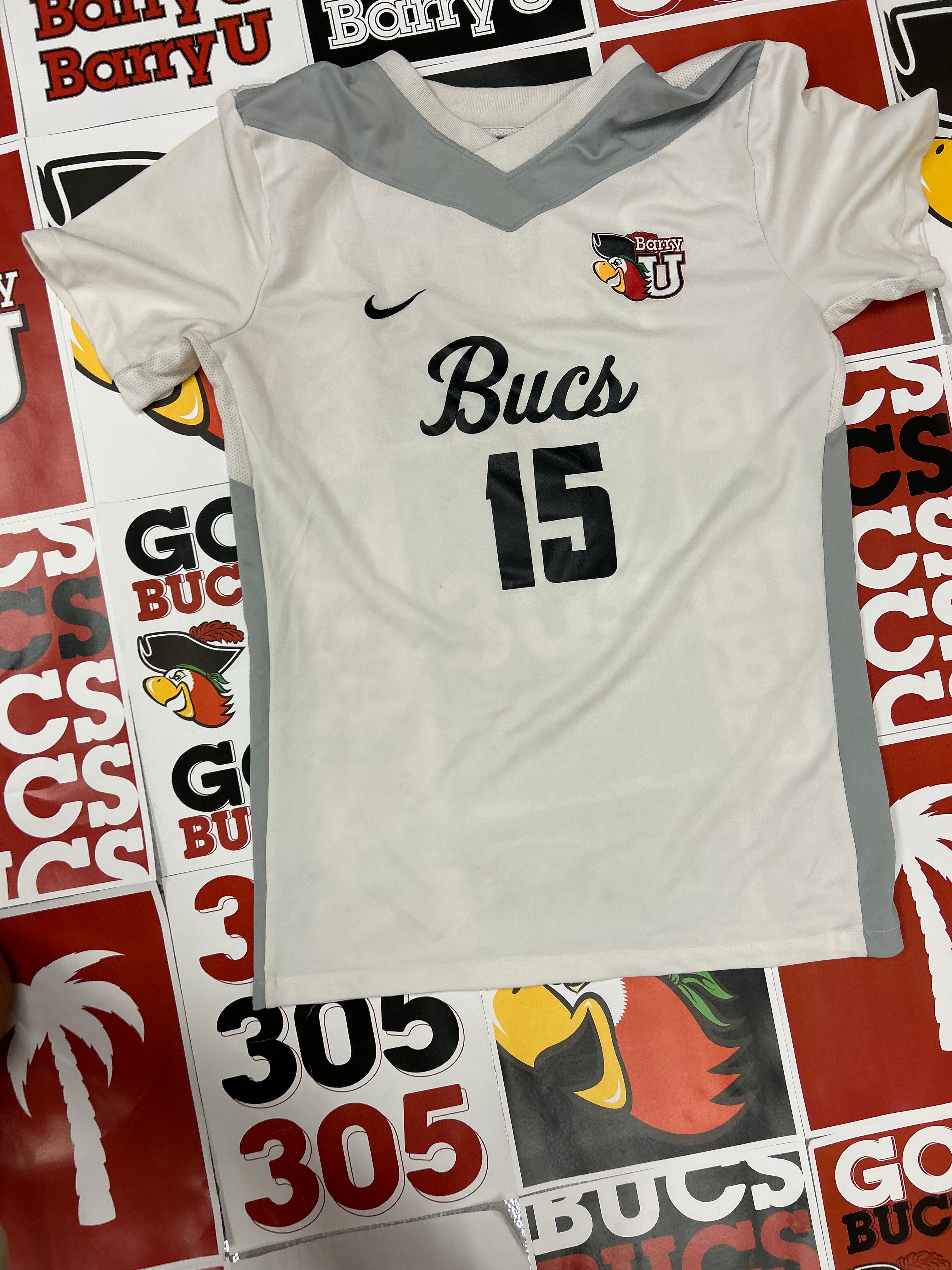 White jersey gray neck #15